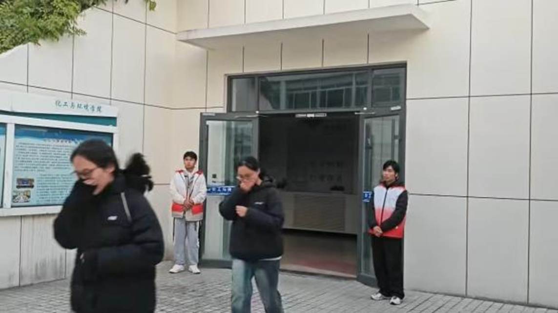 593921f6e2d618efe9175401dd694cfe